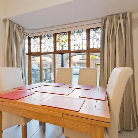Tatil Evi Ballsbridge Townhouse *